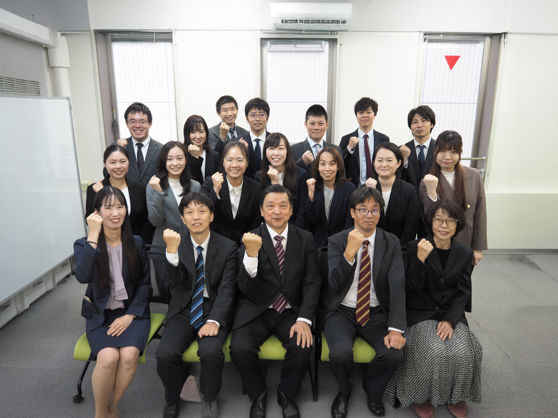 アウトソーシングで企業をサポート